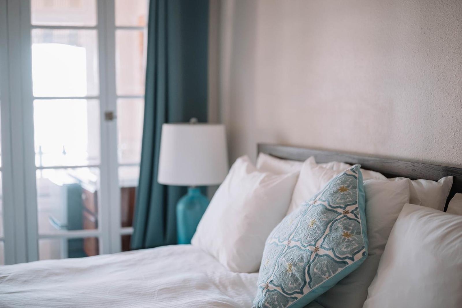 The Edgewater Hotel Avalon Eksteriør billede